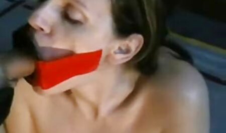 Mô hình khiêu dâm tham gia cuộc vui trên một hòn phim online sec đảo nhiệt đới